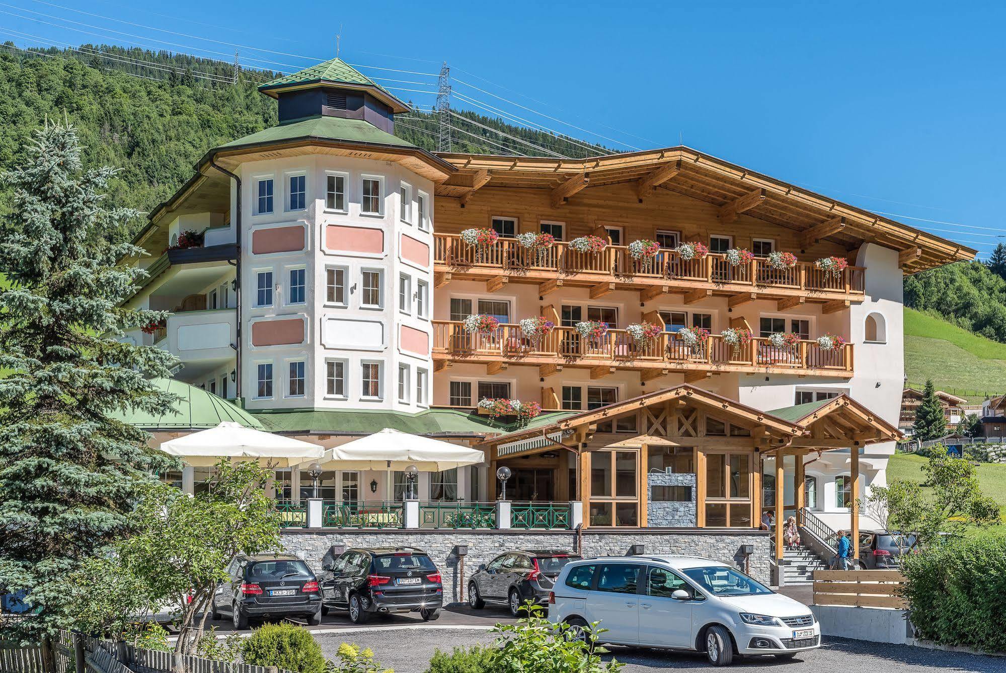 Hotel Maria Theresia Gerlos Luaran gambar